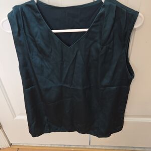 Sleeveless V-Neck Camisole in Deep Teal